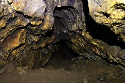 Пещера Смолинская